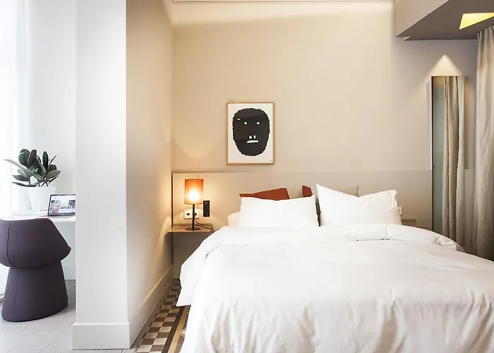 DestinationBCN - Universitat Rooms Barcelona